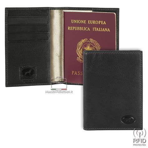 porta passaporto ysl|Porta passaporto Cassandre in pelle in Nero .